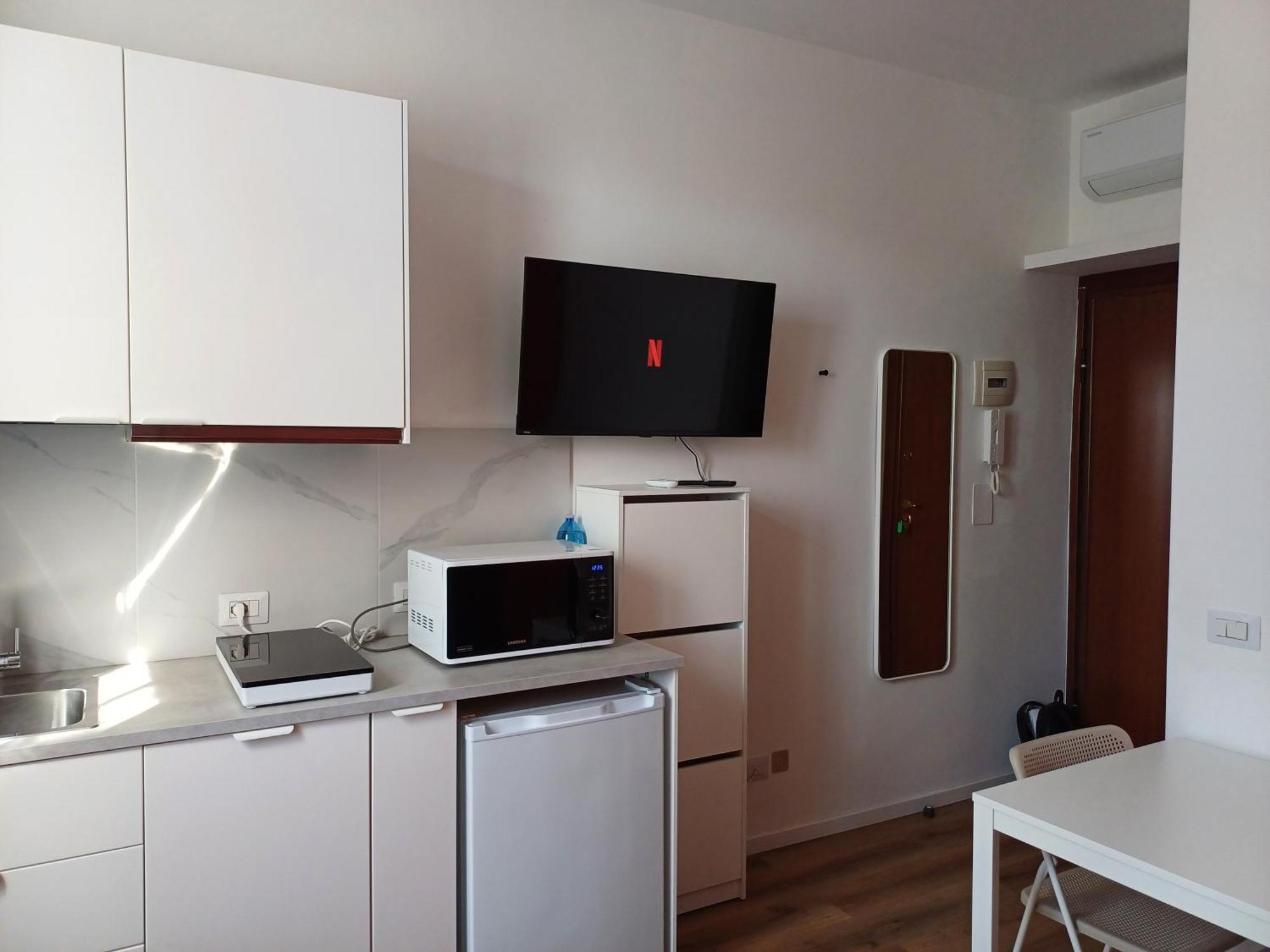 Sweet Smart Easy Apartment Porta Romana City Center Милан Экстерьер фото